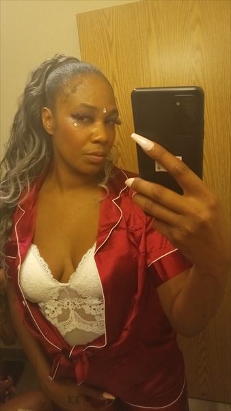 Ms. Foxxy