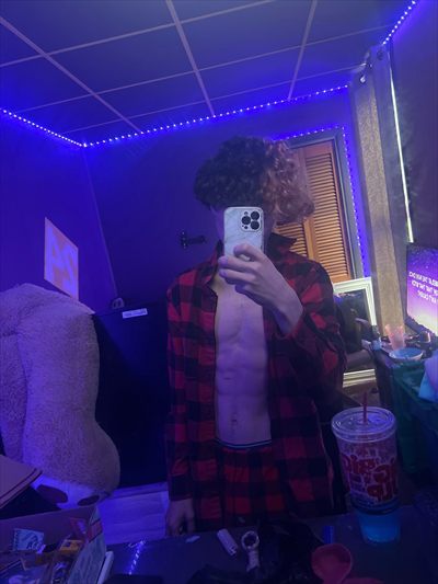 Day 😮‍💨🖤 profile photo 2