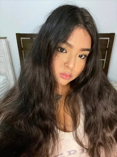Alexandrathickumss profile photo 3