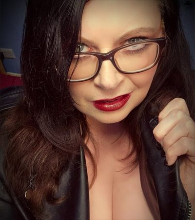 Mature Busty MlLF - 44J Natural Tits