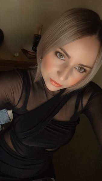 Minnie Mae profile photo 2