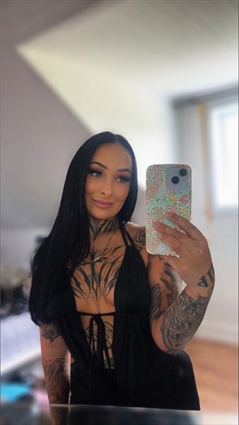 K o k o 💗🍆