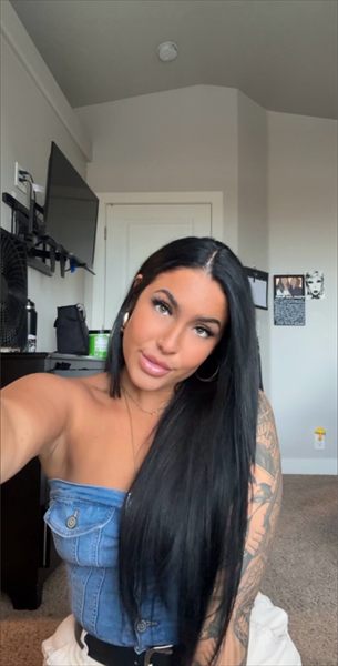 Aubrey Rayne