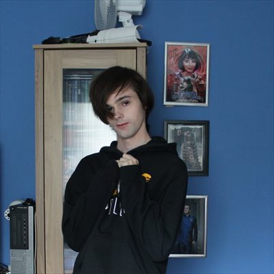 Tired Femboy profile photo 3