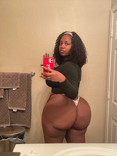 Ash Kash 🍬 profile photo 3