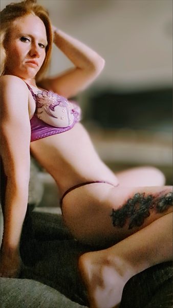 NaughtyMom7769 💋 profile photo 2