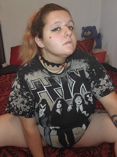 Hades Skarlet profile photo 2