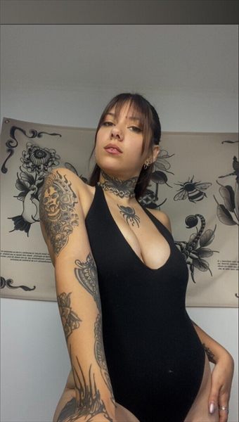 Yassy | TEASING QUEEN 🫦