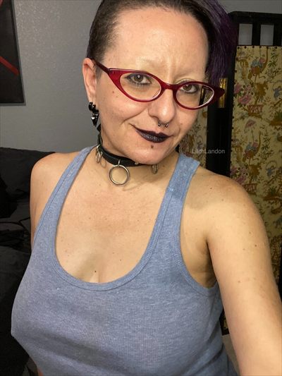 Lilith Landon Free