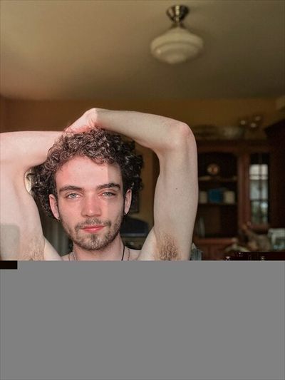 Evan Henderson profile photo 3