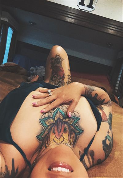 TattooedHotwife profile photo 2