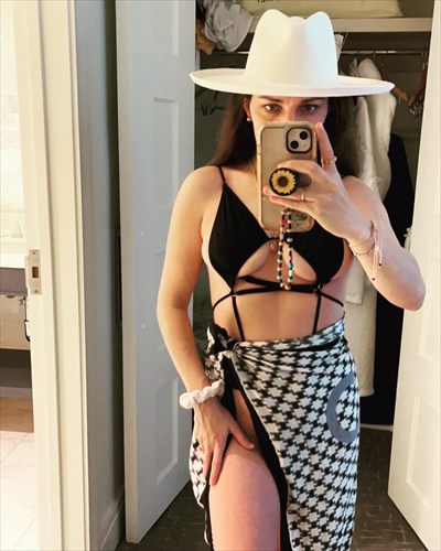 Nikki profile photo 2