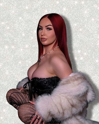 EMILY NORMAN profile photo 3
