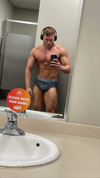 Muscle Chad profile photo 2