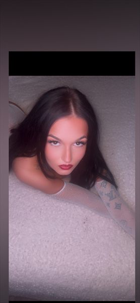 Kendoll’ Divine