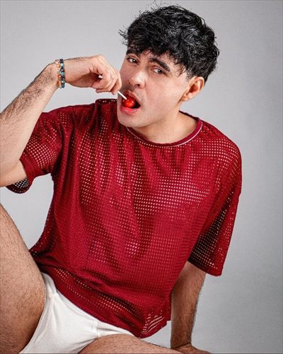 PinkieMike profile photo 3