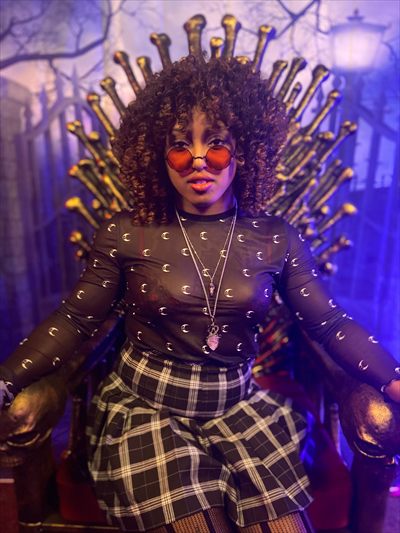 Mistress Marz profile photo 2