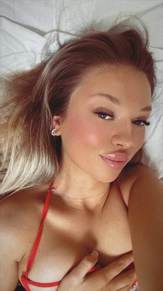 Crystal profile photo 2