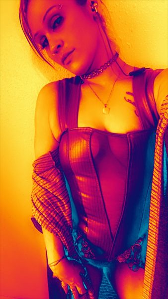EmberSteele profile photo 2