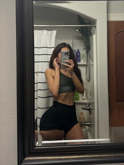 MrsUziBae
