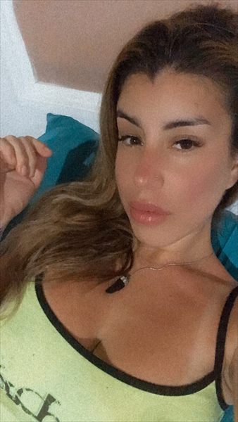 Leonela profile photo 2