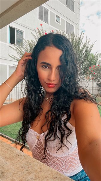 Ana hotwife