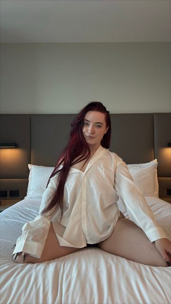 🤍🦋 Rhiannon 🦋🤍