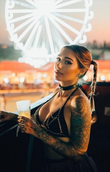 Vickyy