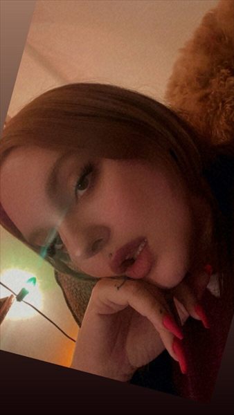 Violet profile photo 3