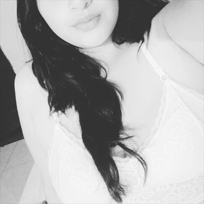Cristal Flores profile photo 2