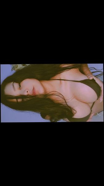 Alexandra profile photo 2