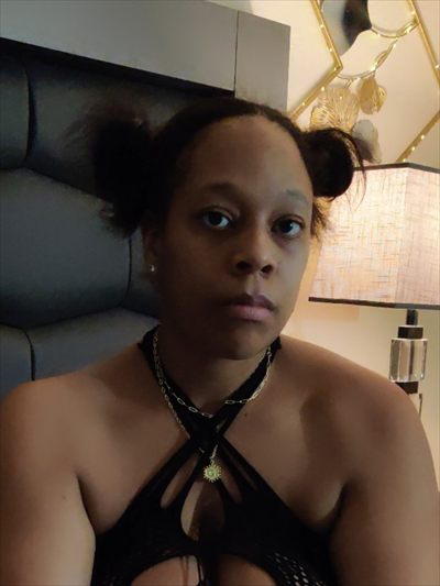 LEGENDARY LA GURL