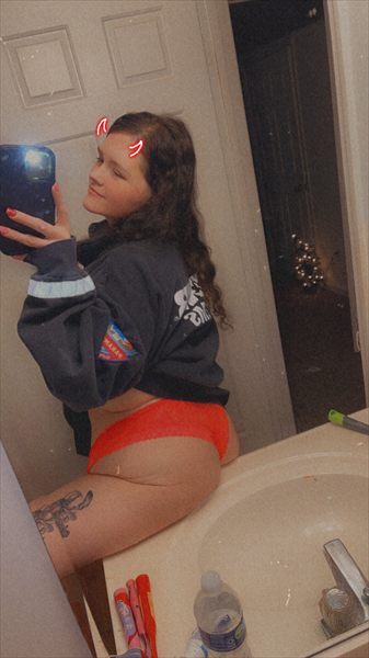 Spooky Wh0r3