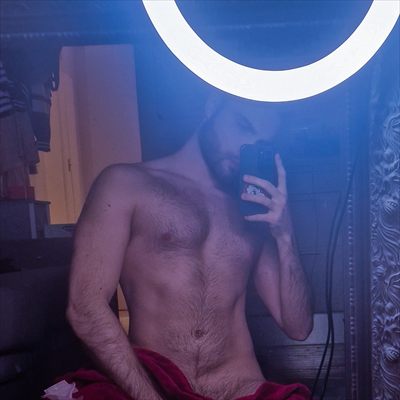 jlakimpoutreass profile photo 2