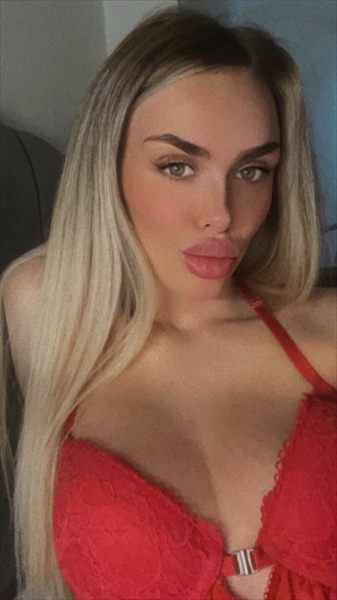 Blonde Baddie 💋 profile photo 2