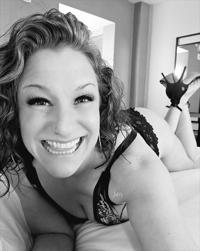 Jules profile photo 2