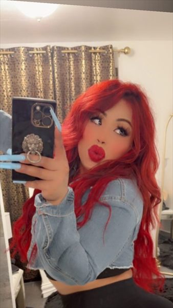 Juicy Doll