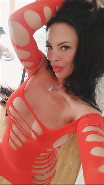 Nati_LatinaSensual