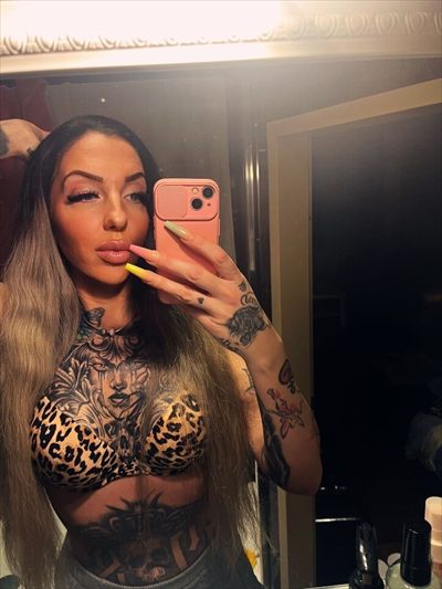 Sara Deluuxe
