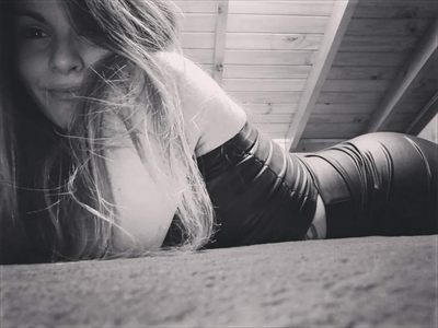 Astrid 💋 profile photo 2