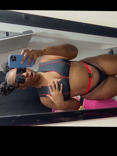 Debzie profile photo 2