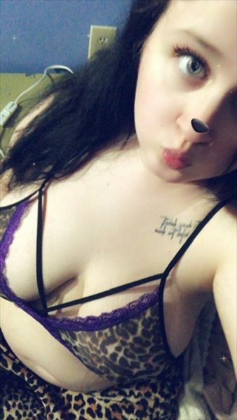 Renee Ashley profile photo 2