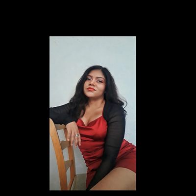 Lucy Zarina profile photo 2