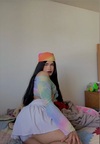 Hillary Reyes