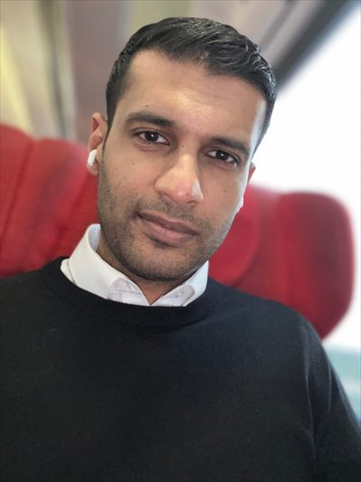 Dark Teacher profile photo 2