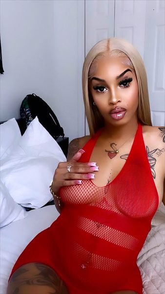 MISS CHERRY BOTTOM 🍒