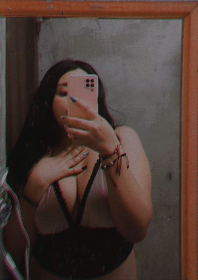 Danna Sanchez profile photo 2