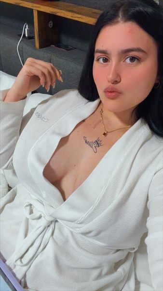 La_babys_x3 profile photo 2