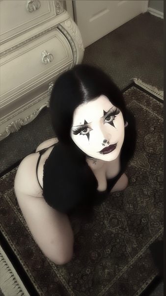 𝔐𝔦𝔨𝔞𝔶𝔩𝔞