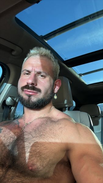 Big Dick Feet King profile photo 3